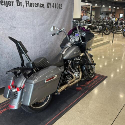 2021 Harley-Davidson® Road Glide® Gauntlet Gray Metallic thumb 1