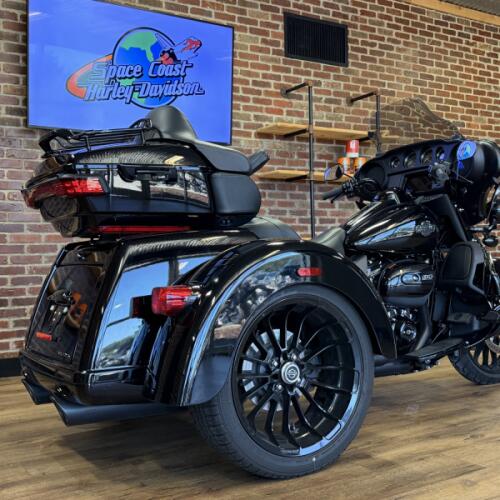 Harley-Davidson® Tri Glide® Ultra 2025 thumb 3