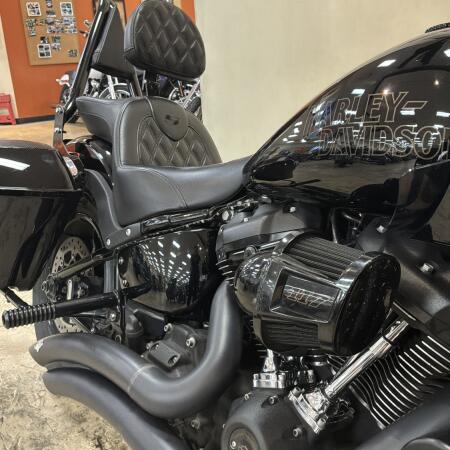 FXLRST 2023 Low Rider® ST thumb 3