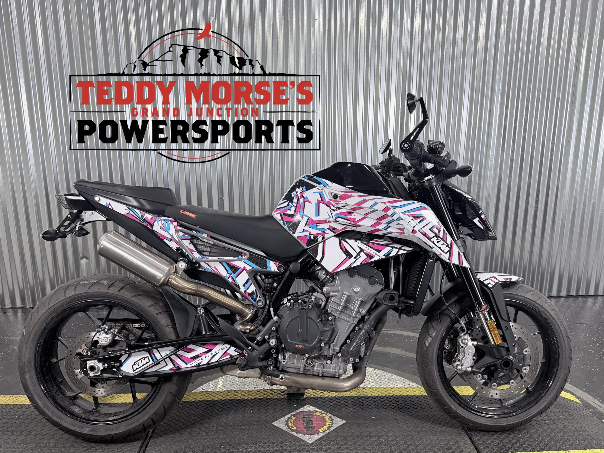 2024 KTM 790 Duke