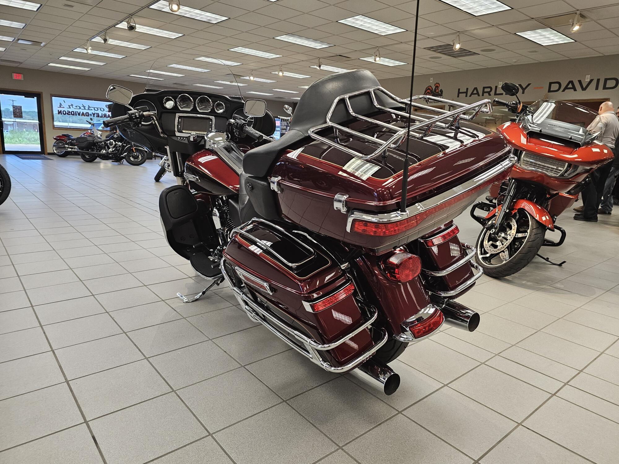 FLHTCU 2014 Electra Glide® Ultra Classic®, photo 6