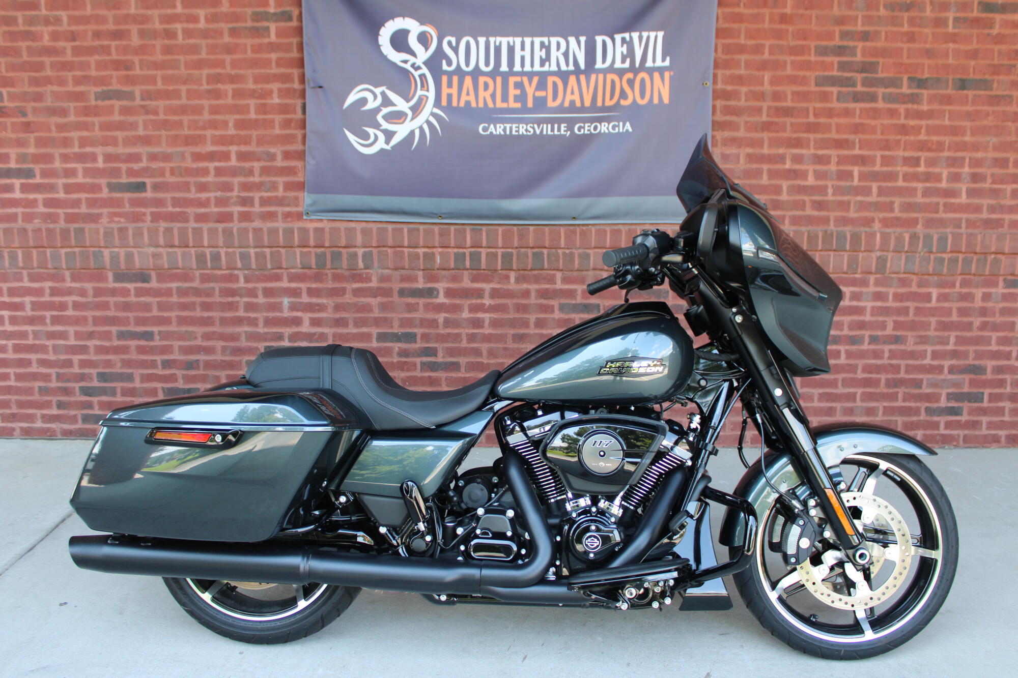FLHX 2025 Street Glide™