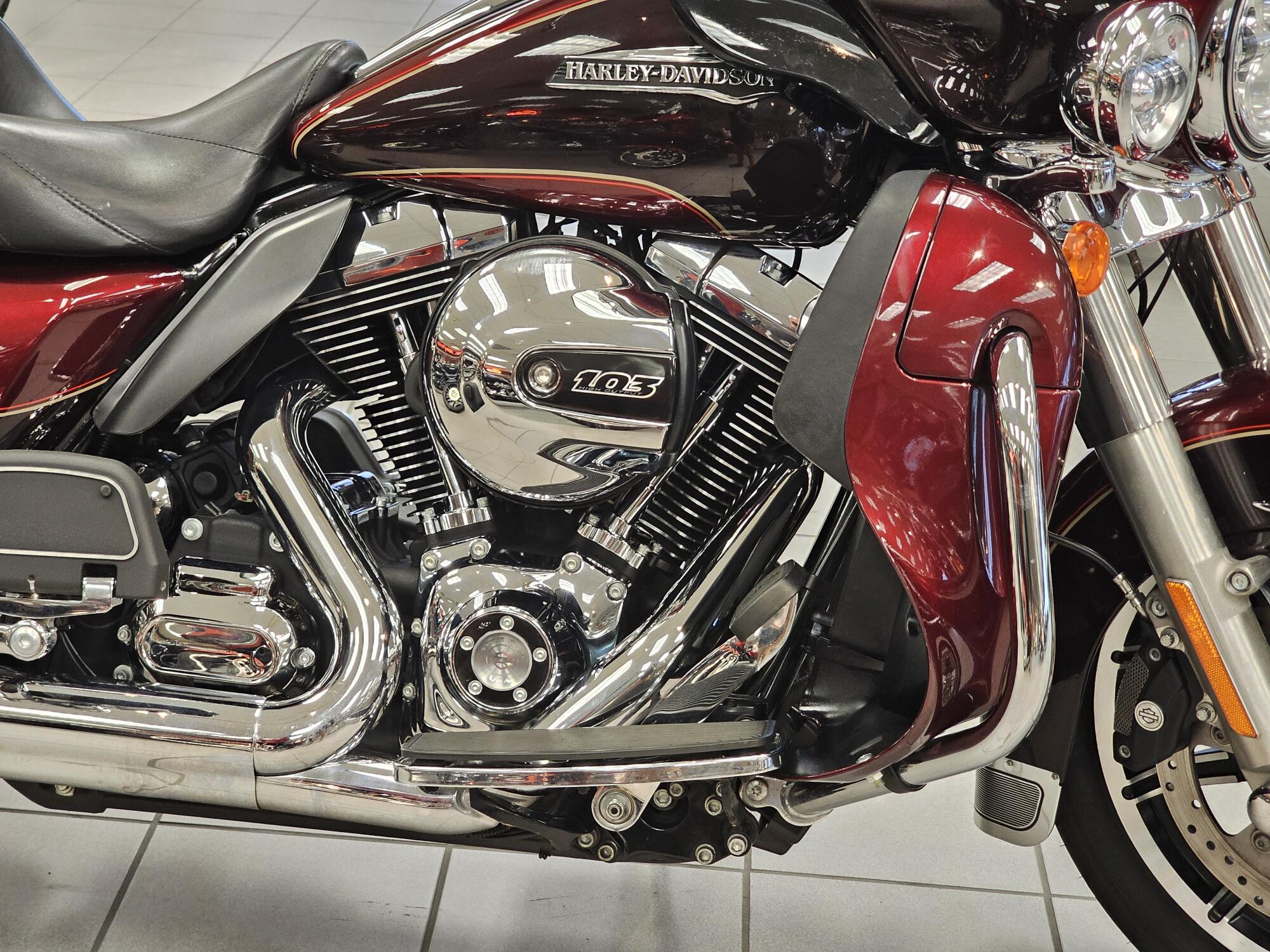 FLHTCU 2014 Electra Glide® Ultra Classic®, photo 11