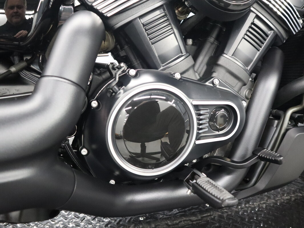 2026 Harley-Davidson® Nightster™ RH975, photo 16