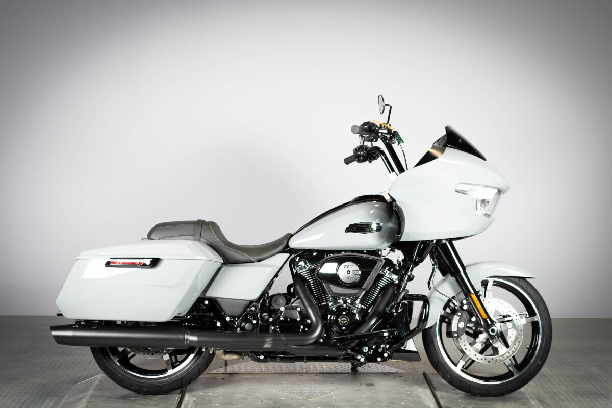2026 Harley-Davidson® Road Glide™ FLTRX