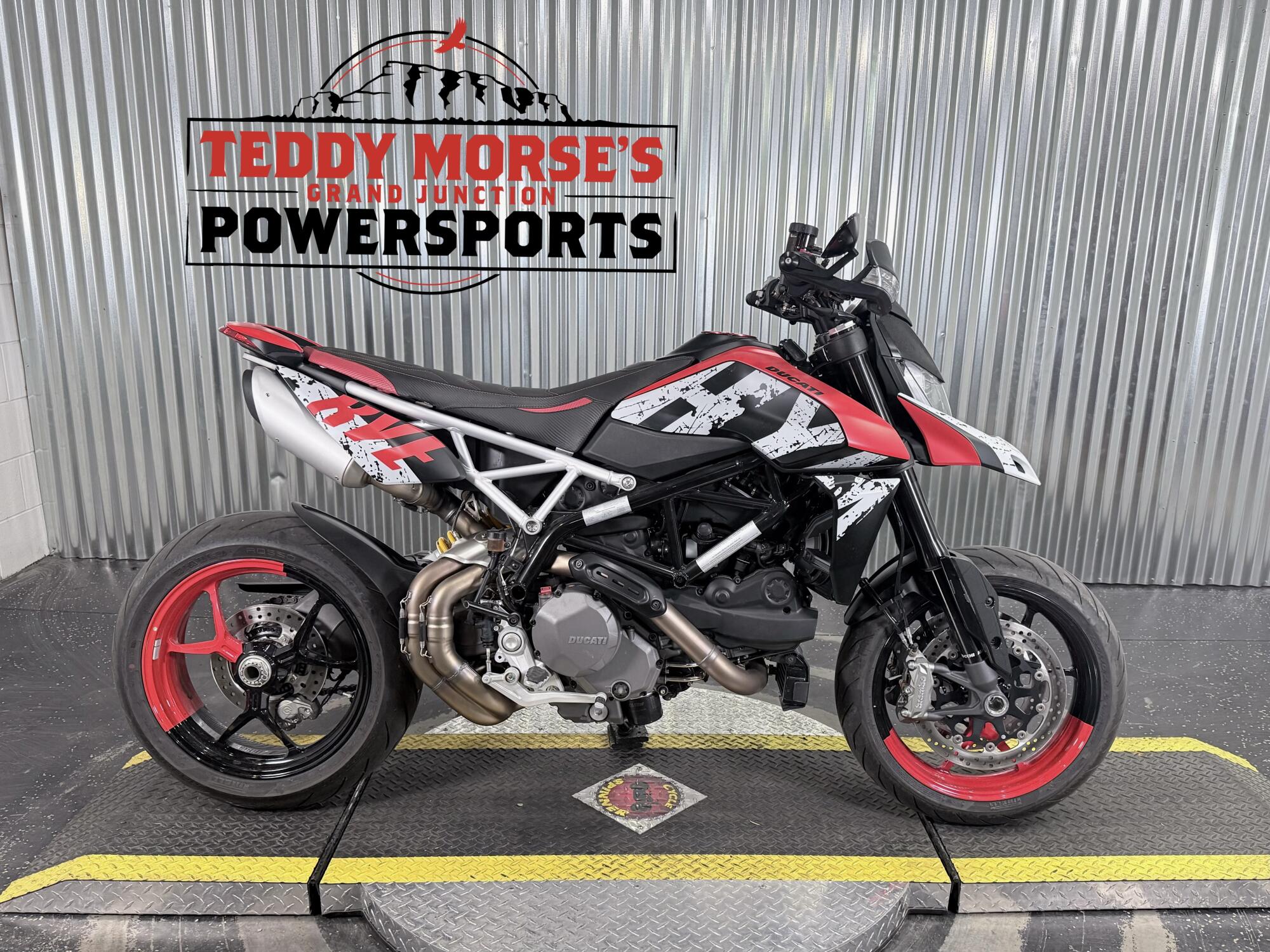 2025 Ducati Hypermotard 950 RVE