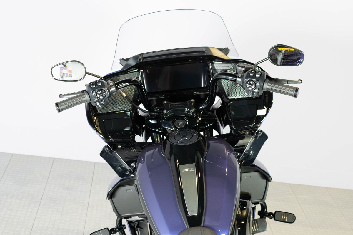 2026 Harley-Davidson® Road Glide Limited FLTRXL, photo 8