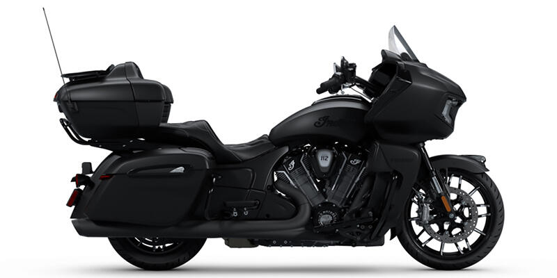 Pursuit Dark Horse® with 112 and PowerBand Audio Package