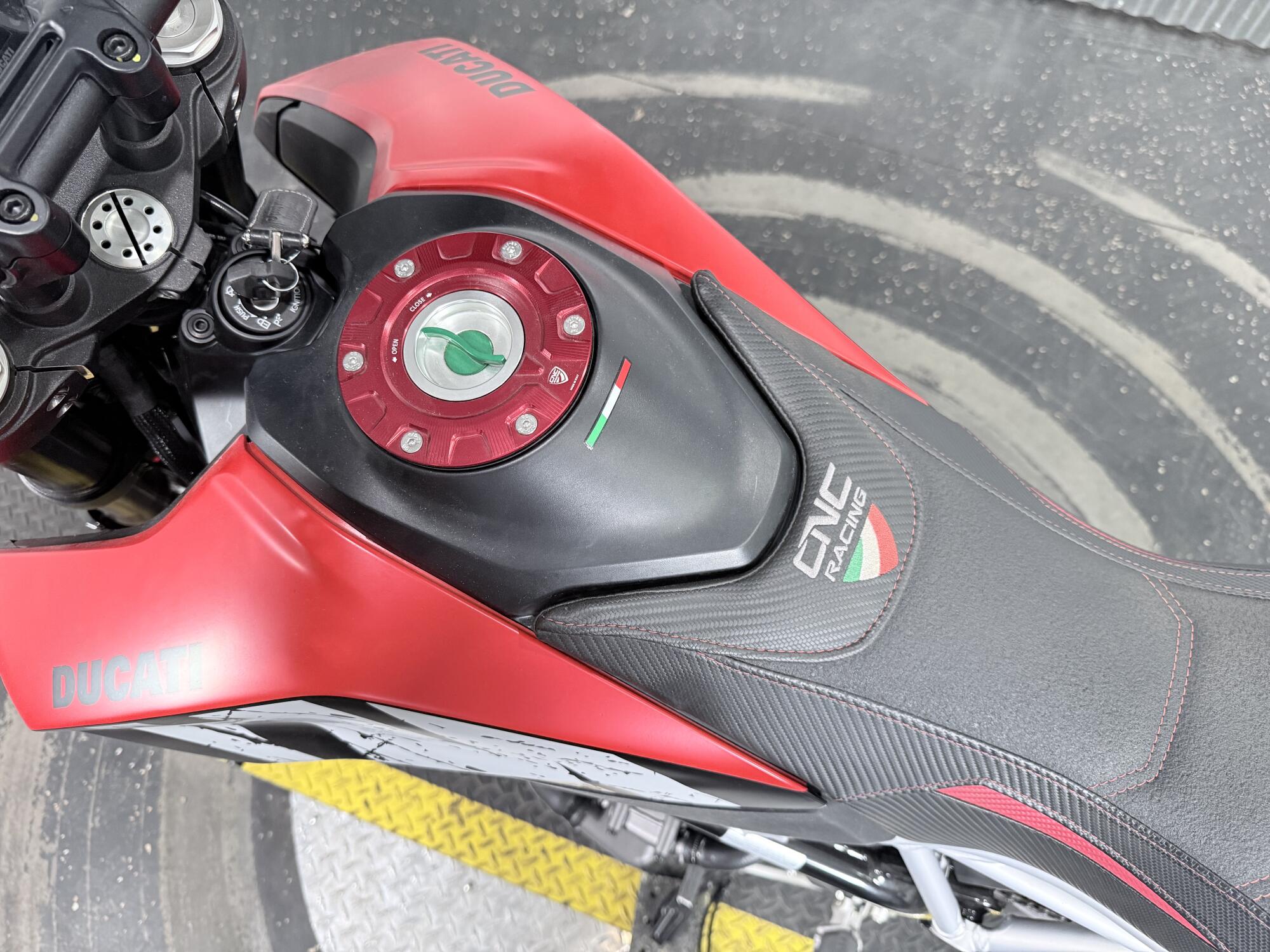 2025 Ducati Hypermotard 950 RVE, photo 6