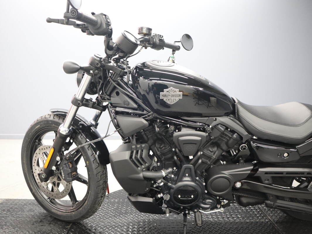 2026 Harley-Davidson® Nightster™ RH975, photo 20