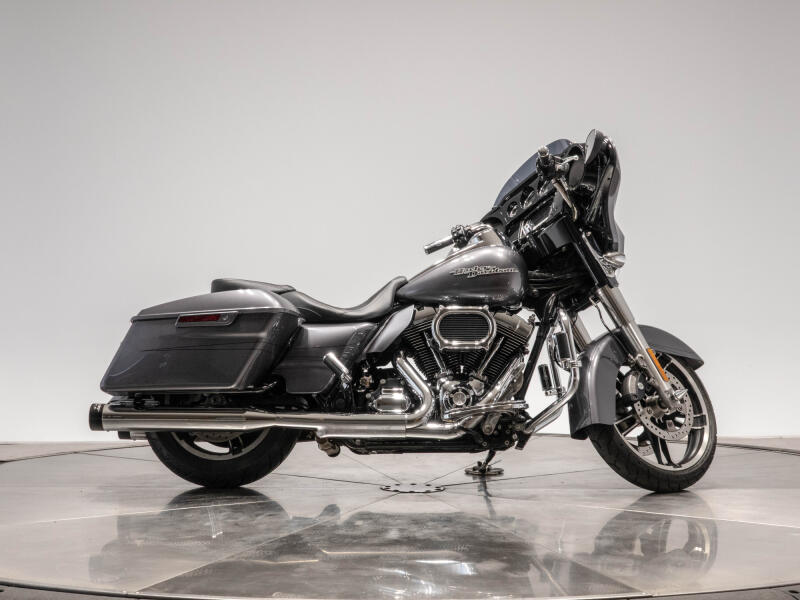 2014 HARLEY-DAVIDSON FLHXS STREET GLIDE SPECIAL in Charcoal Pearl