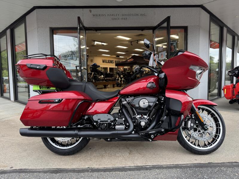 2026 HARLEY-DAVIDSON FLTRXL ROAD GLIDE LIMITED in Brilliant Red with Black Trim