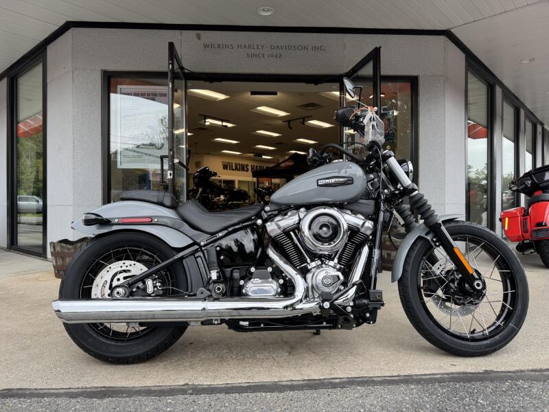 2026 Harley-Davidson FXBB Softail Street Bob in Dark Billiard Gray with 10 miles