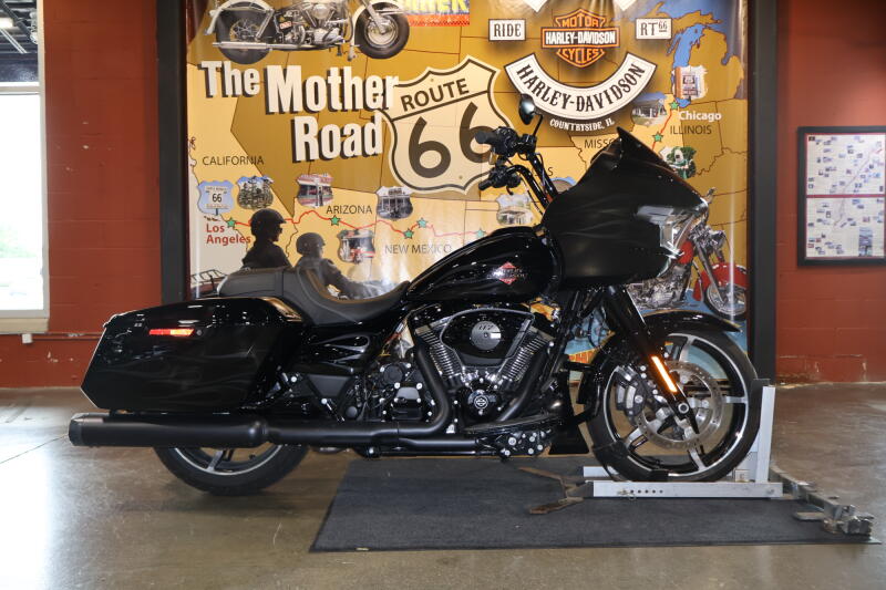 FLTRX 2025 Road Glide™