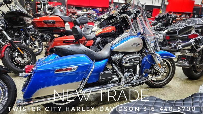 2018 Harley-Davidson® Road King®, FLHR