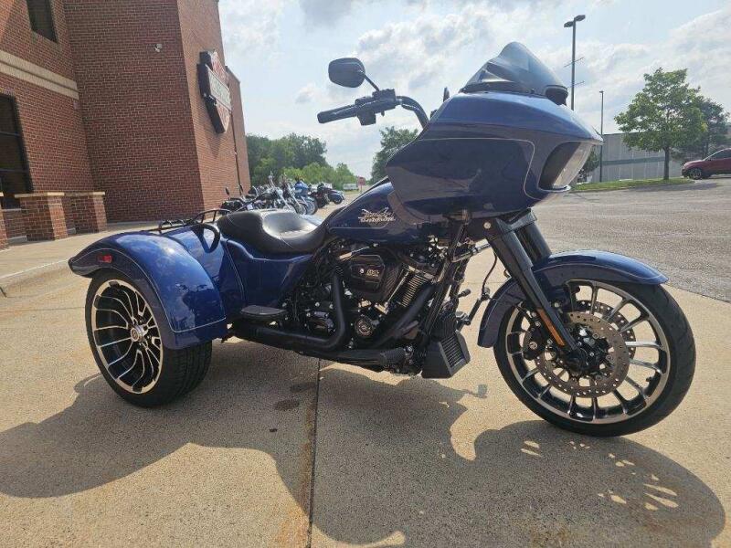 2023 Harley-Davidson® Road Glide® 3 BRT BILIARD BLU