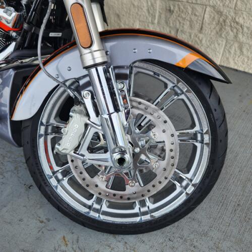 FLHXSE 2026 CVO Street Glide thumb 1