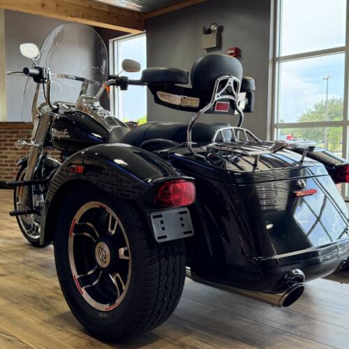 Harley-Davidson® Freewheeler® 2022 thumb 0