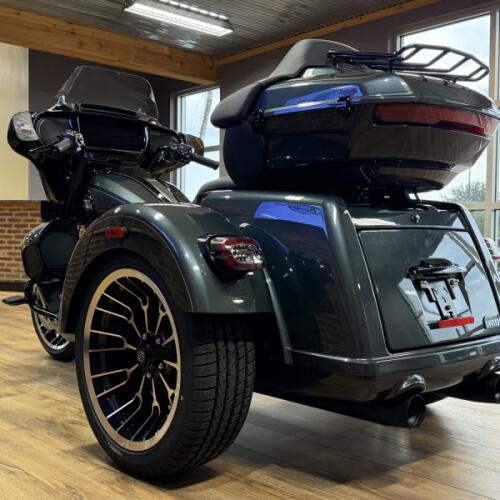 Harley-Davidson® Street Glide 3 Limited 2026 thumb 1