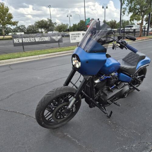 FXFB 2019 Fat Bob® 107 thumb 1