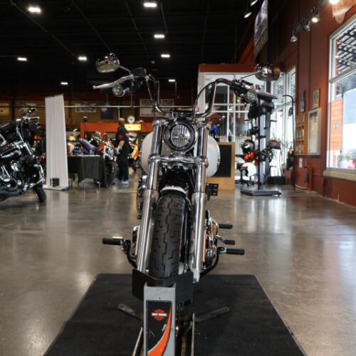 FXD 2026 Super Glide® thumb 0