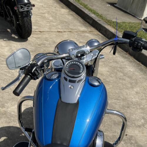 Harley-Davidson® Deluxe 2018 thumb 0