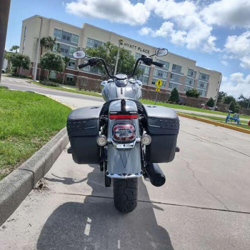 Harley-Davidson® Heritage Classic® 2026 thumb 0