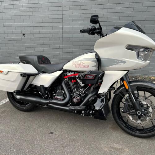 2024 25th ANV FLTRXSTSE CVO Road Glide ST 121ci  thumb 3