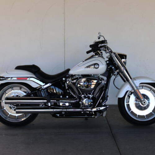 2026 Harley-Davidson® FLFB Fat Boy® S023973 thumb 0