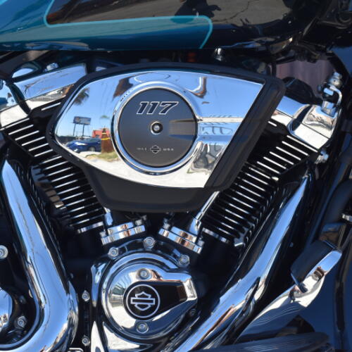2026 Harley-Davidson® Road Glide® FLTRX thumb 3