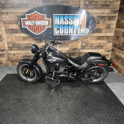 2016 Harley-Davidson® Fat Boy® S Black Denim thumb 2