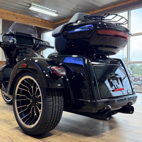 Harley-Davidson® Street Glide 3 Limited 2026 thumb 1