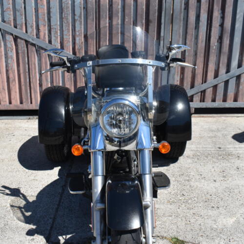 2016 Harley-Davidson® Freewheeler® FLRT thumb 0