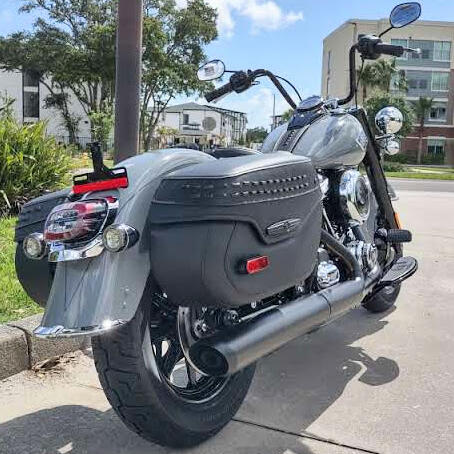 Harley-Davidson® Heritage Classic® 2026 thumb 1