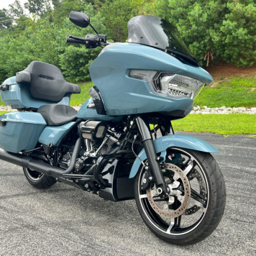 FLTRX 2024 Road Glide® thumb 1