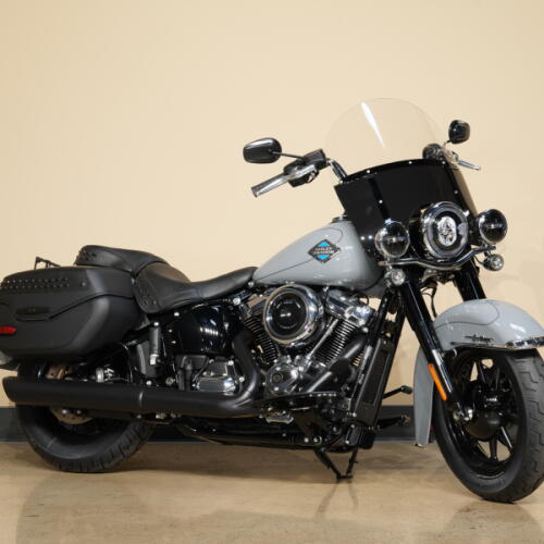 Harley-Davidson® Heritage Classic® 2026 thumb 2
