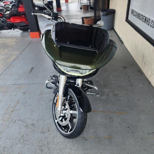 2026 Harley-Davidson® Road Glide® | New Touring Motorcycle thumb 3