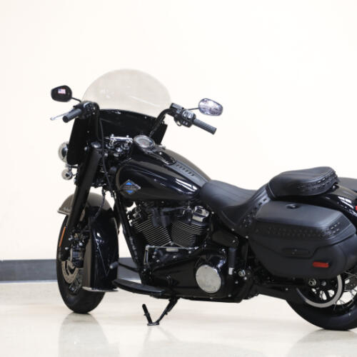 Harley-Davidson® Heritage Classic® 2026 thumb 0