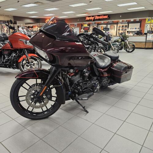 FLTRXSE 2018 CVO™ Road Glide® thumb 0