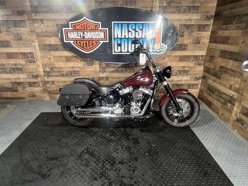 2020 Harley-Davidson® Softail Slim® Billiard Burgundy