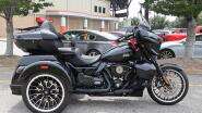 2026 Harley-Davidson® Street Glide 3 Limited Vivid Black Chrome Trim