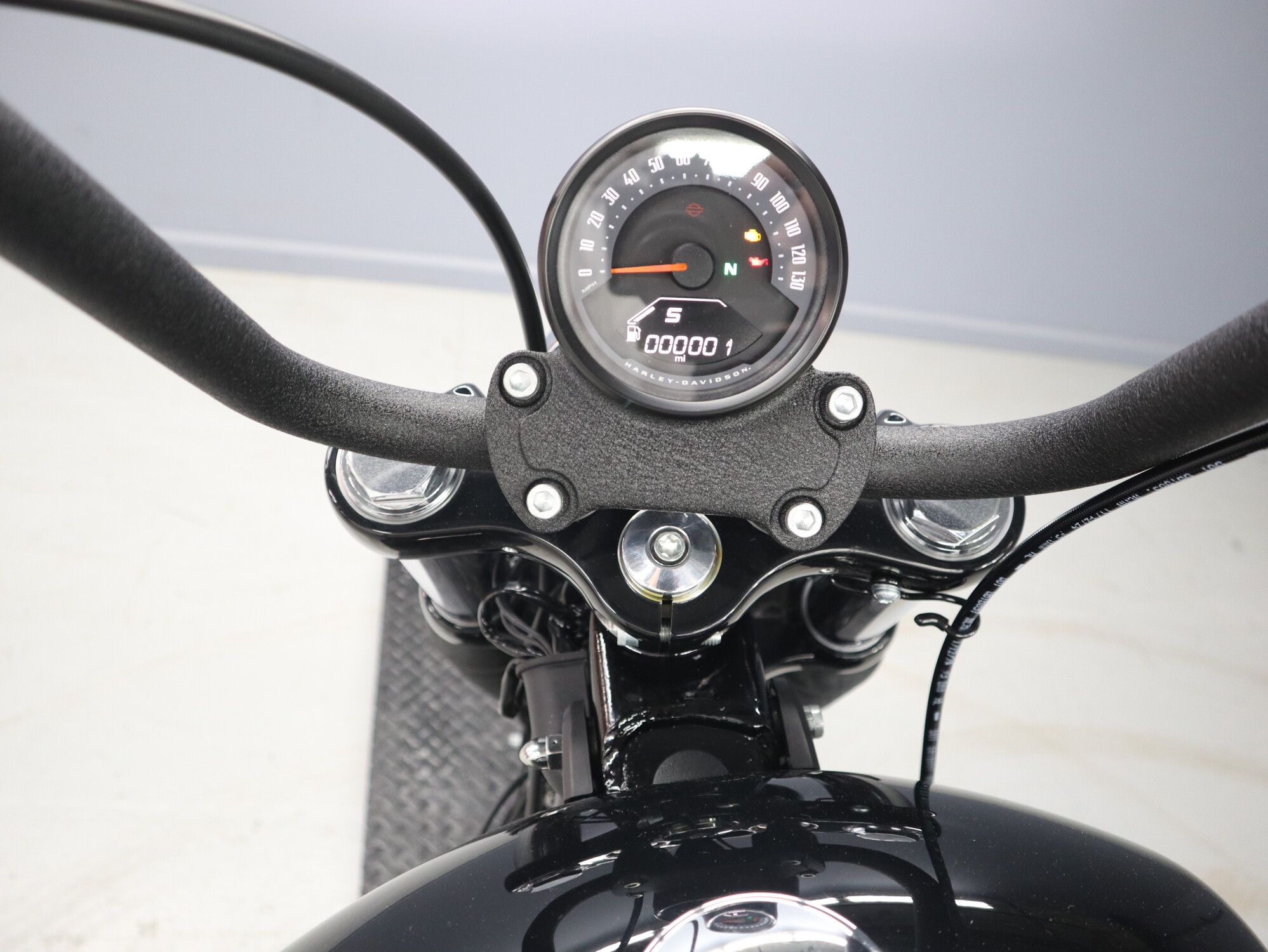 2026 Harley-Davidson® Street Bob® FXBB, photo 10