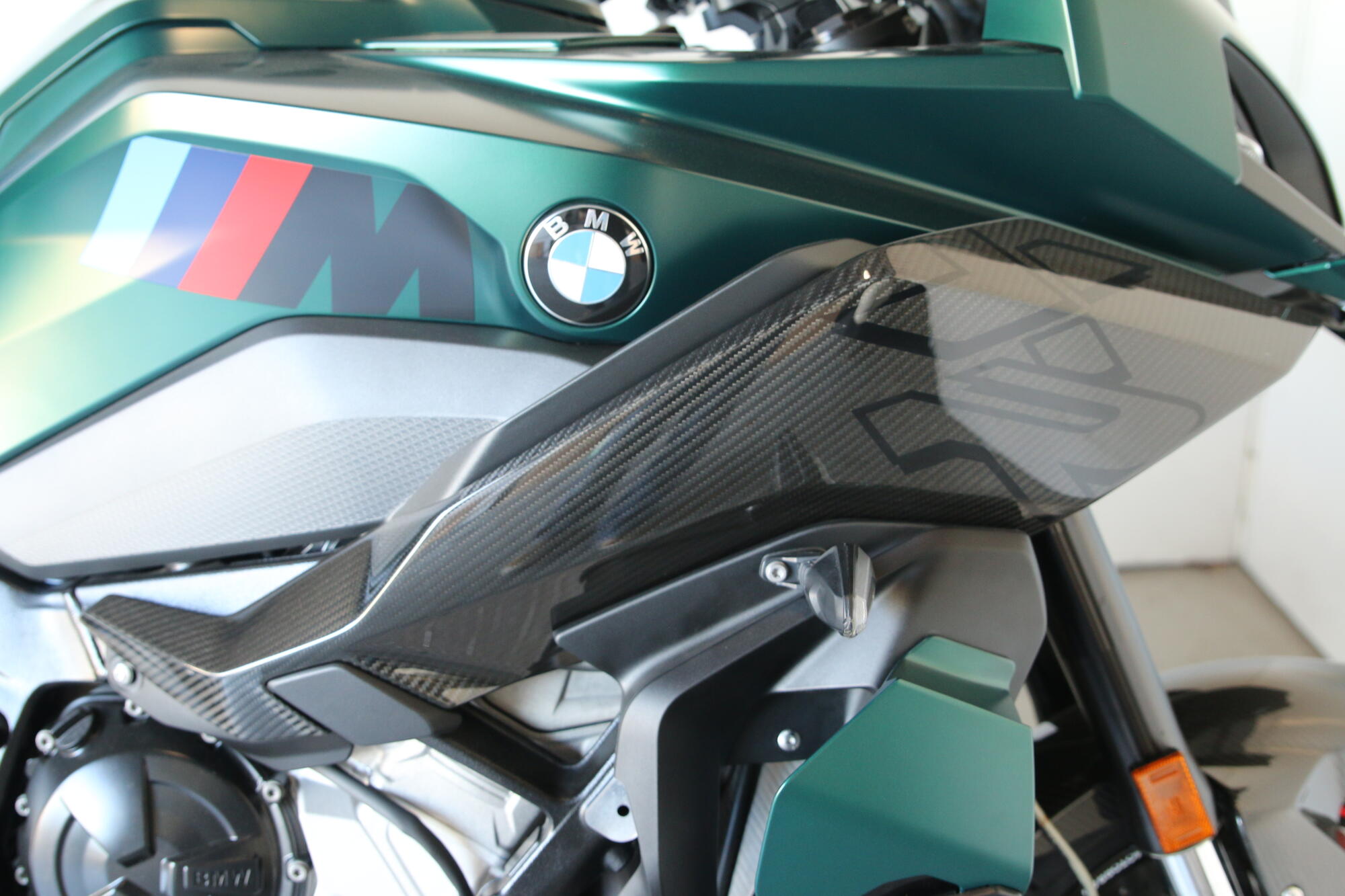 2026 BMW Motorrad M 1000 XR, photo 13