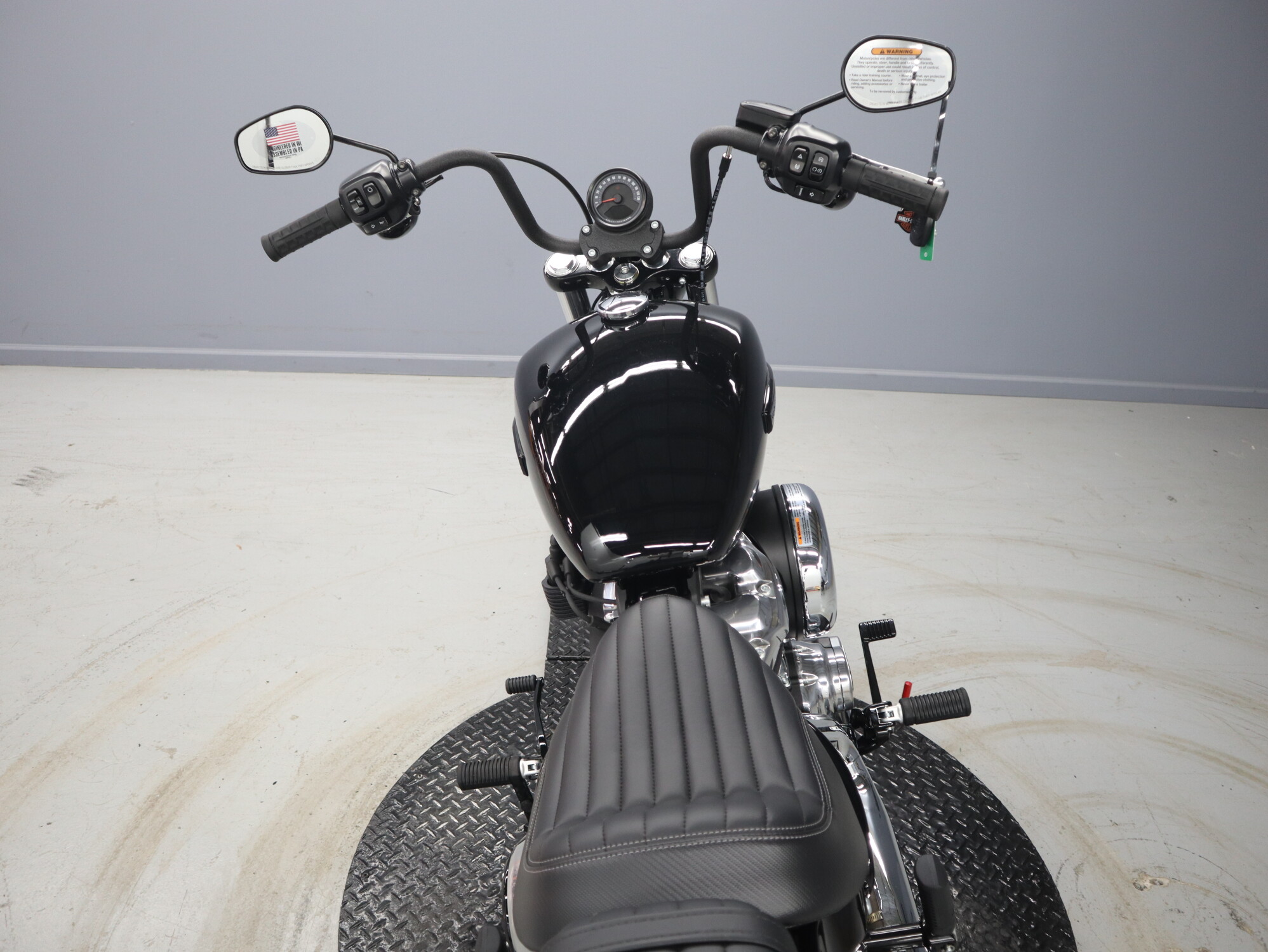 2026 Harley-Davidson® Street Bob® FXBB, photo 8