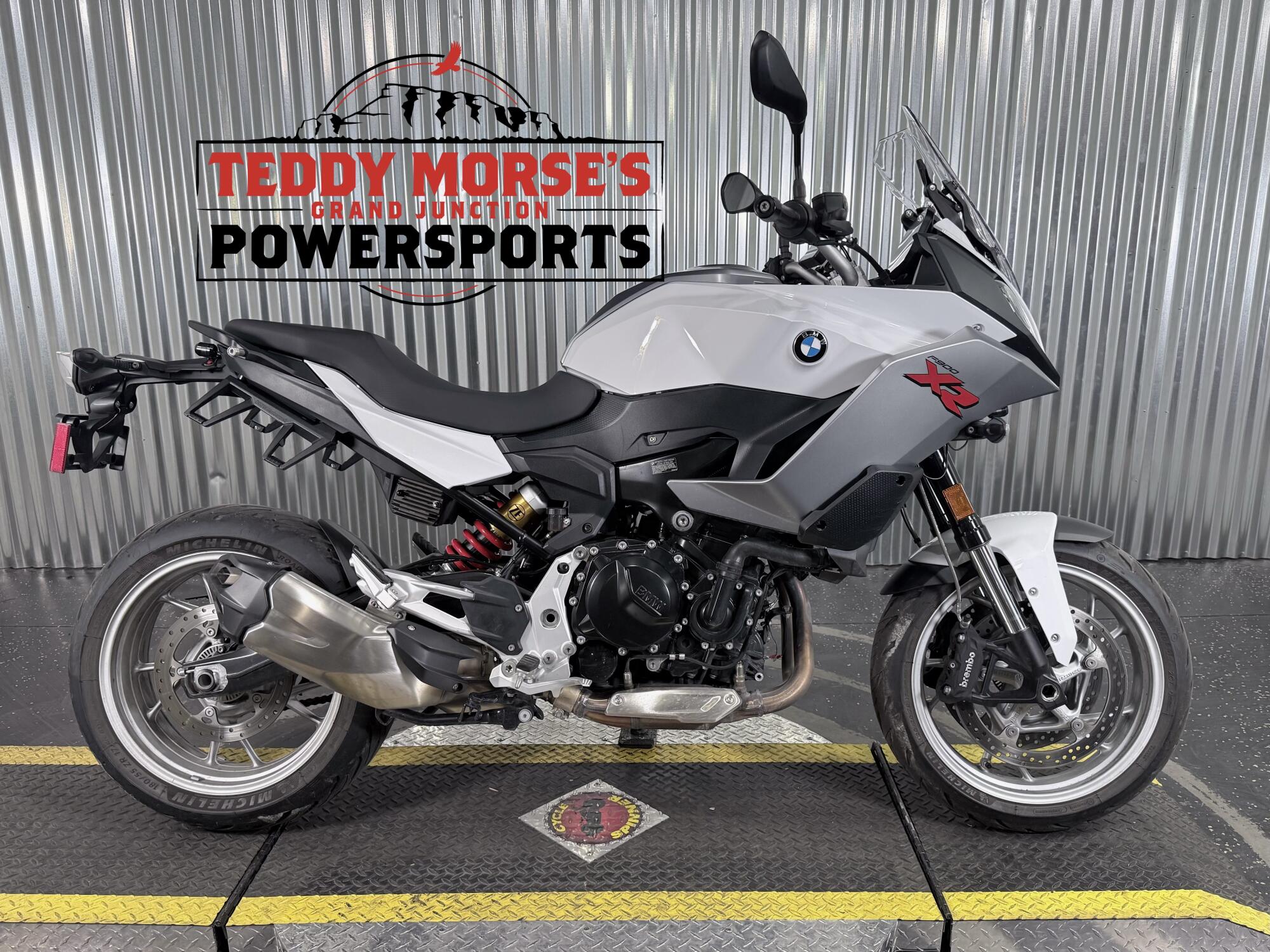 2021 BMW F 900 XR