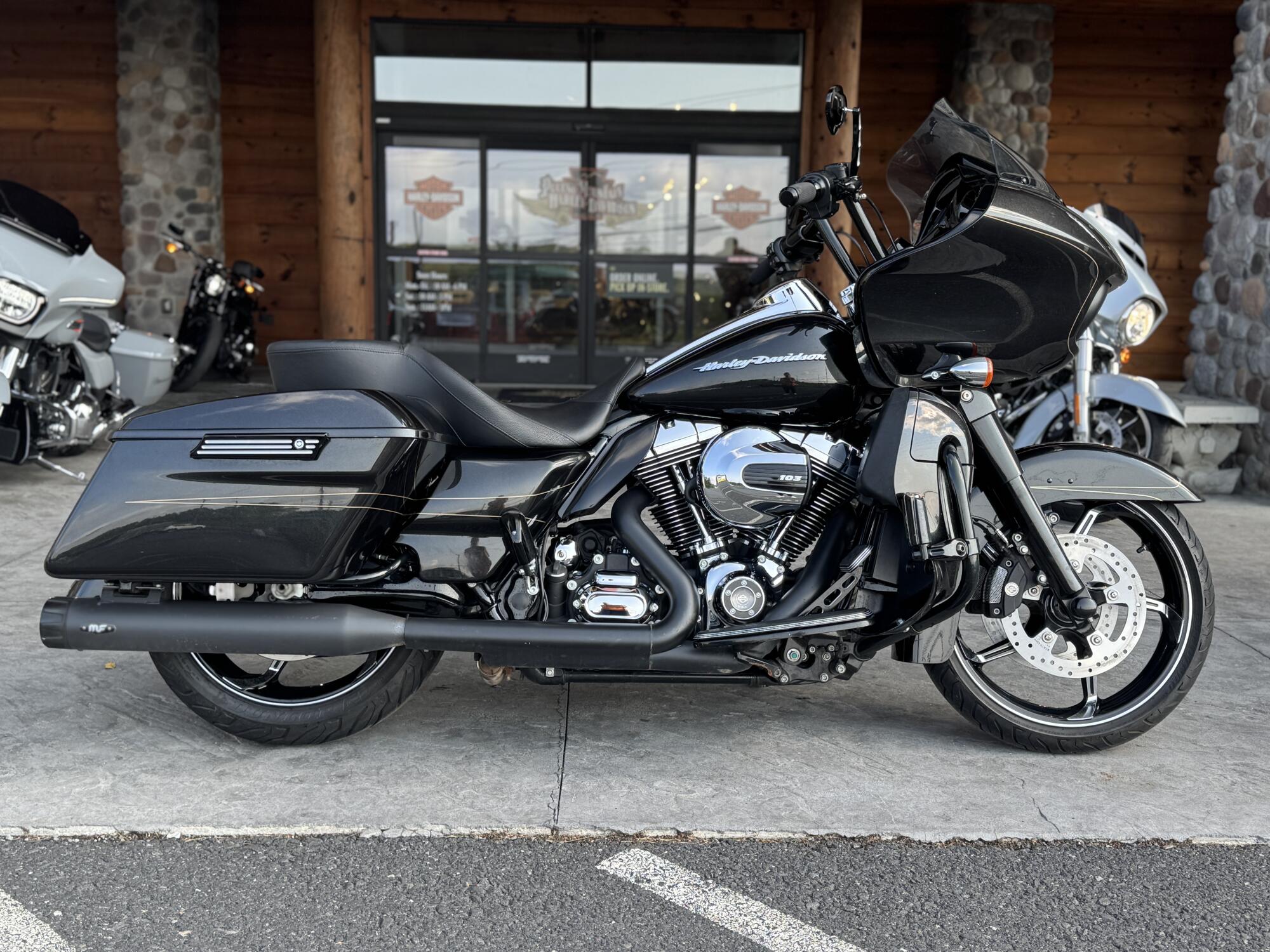 FLTRXS 2016 Road Glide® Special