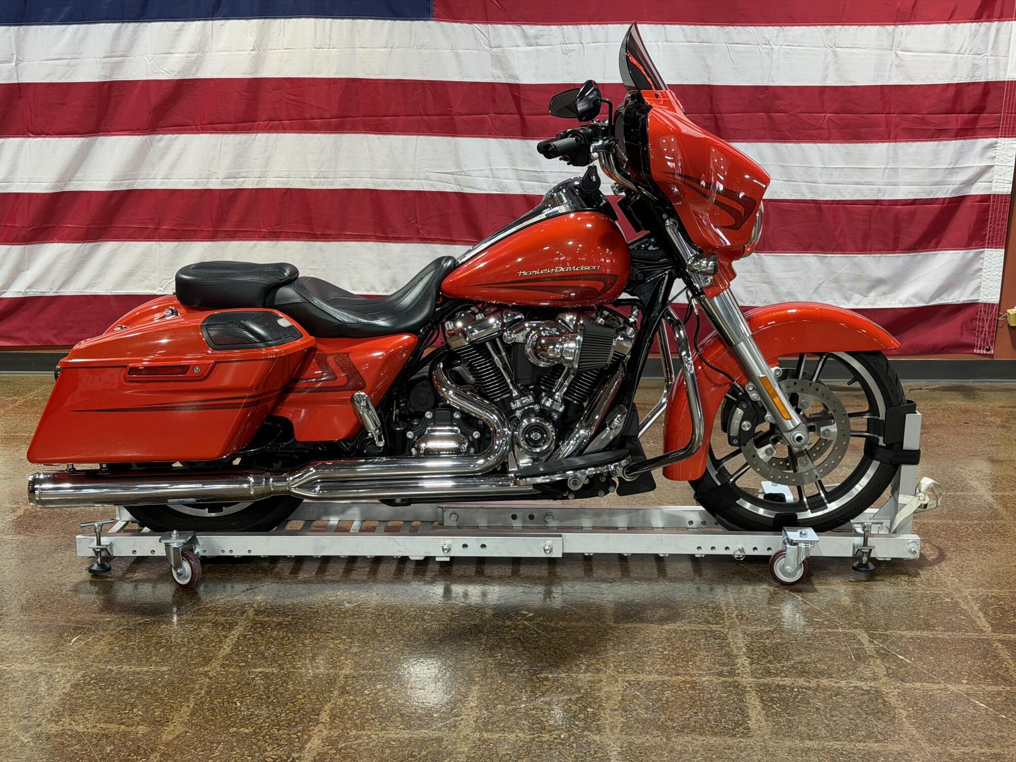 FLHXS 2017 Street Glide® Special