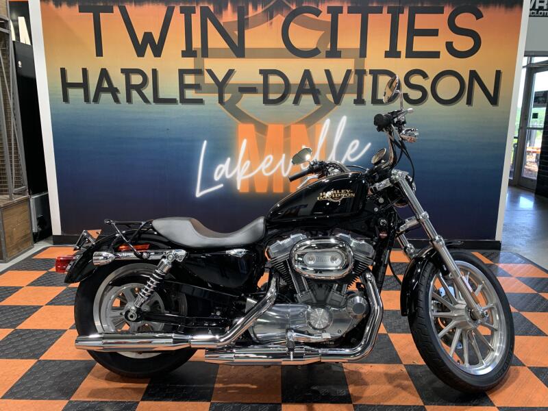 2017 Harley-Davidson Sportster 883 Low XL883L