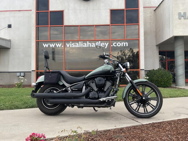 VN900C/F 2023 Vulcan® 900 Custom