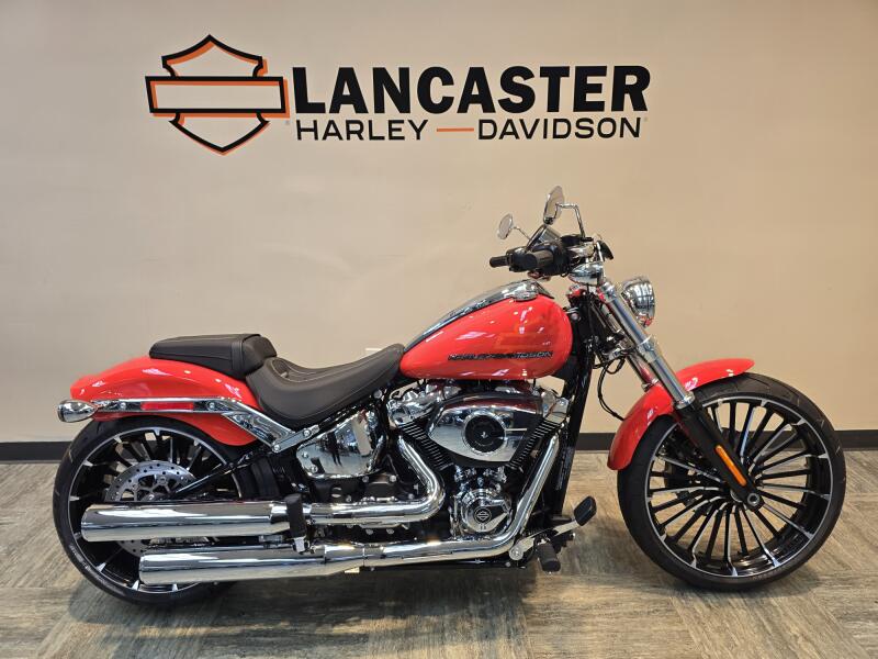 2026 Harley-Davidson® Breakout® Blood Orange FXBR
